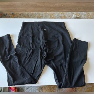Lululemon ribbed legging